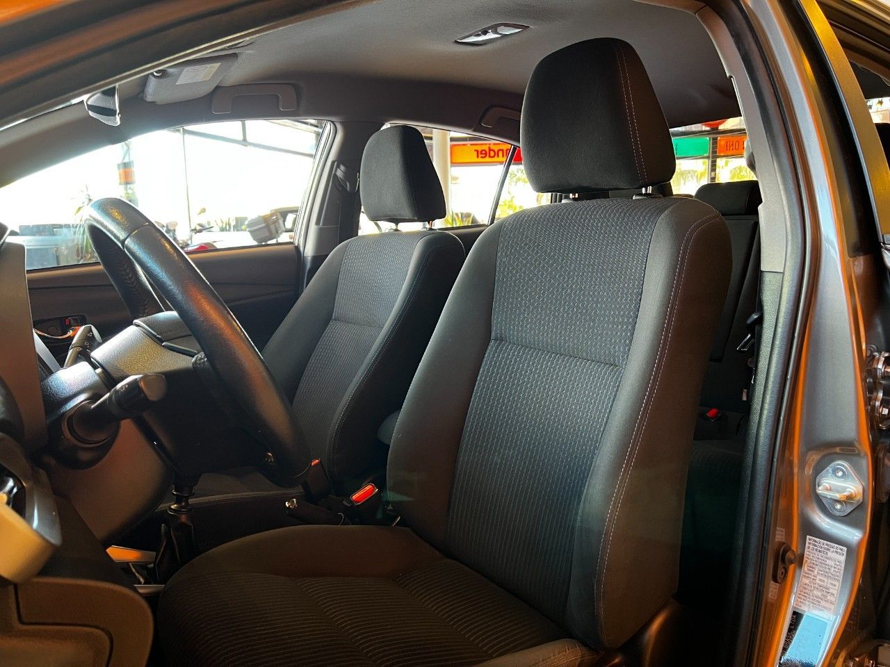 Toyota Yaris Usado Financiado en Córdoba, deRuedas