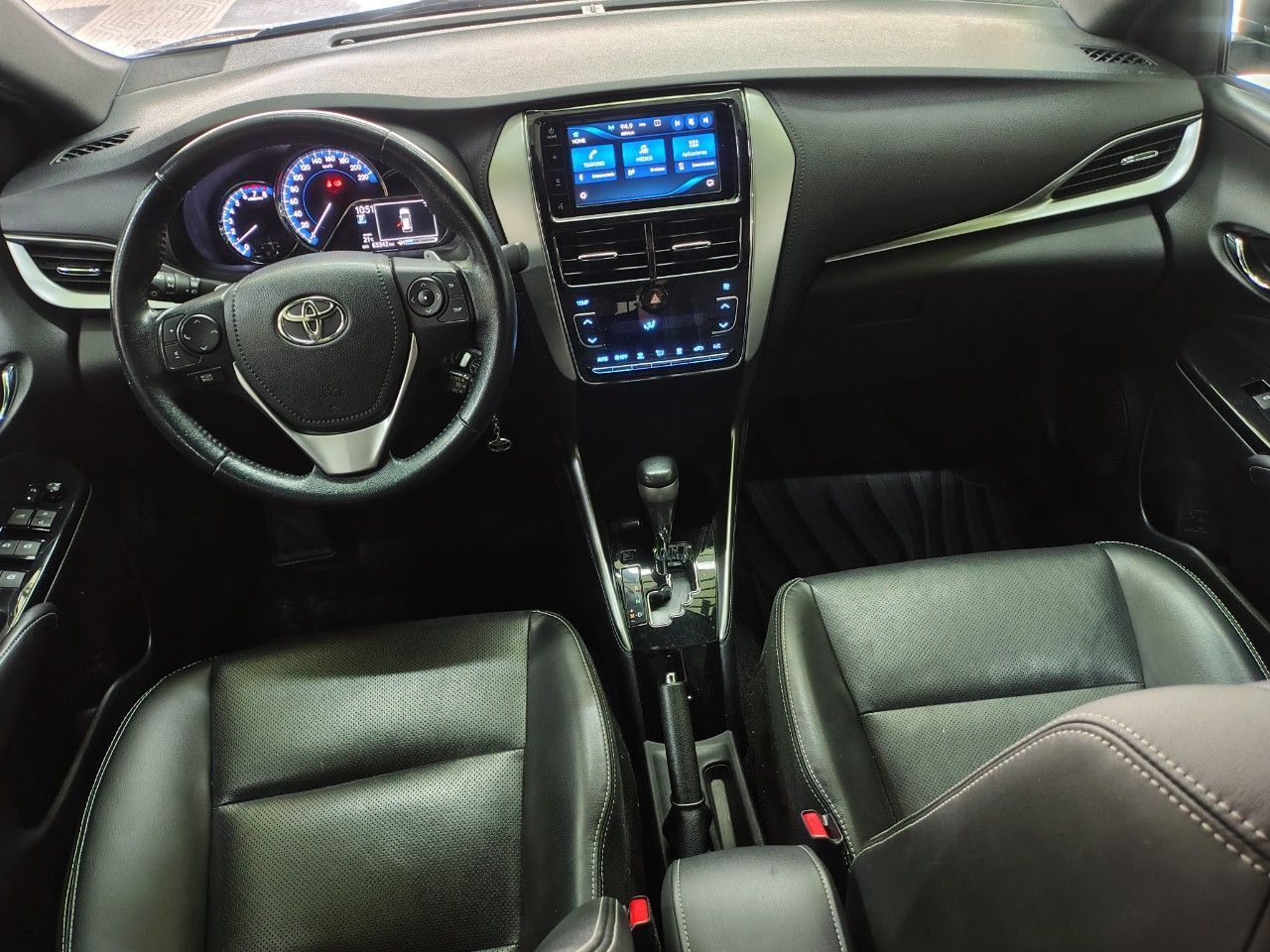 Toyota Yaris Usado Financiado en Mendoza, deRuedas