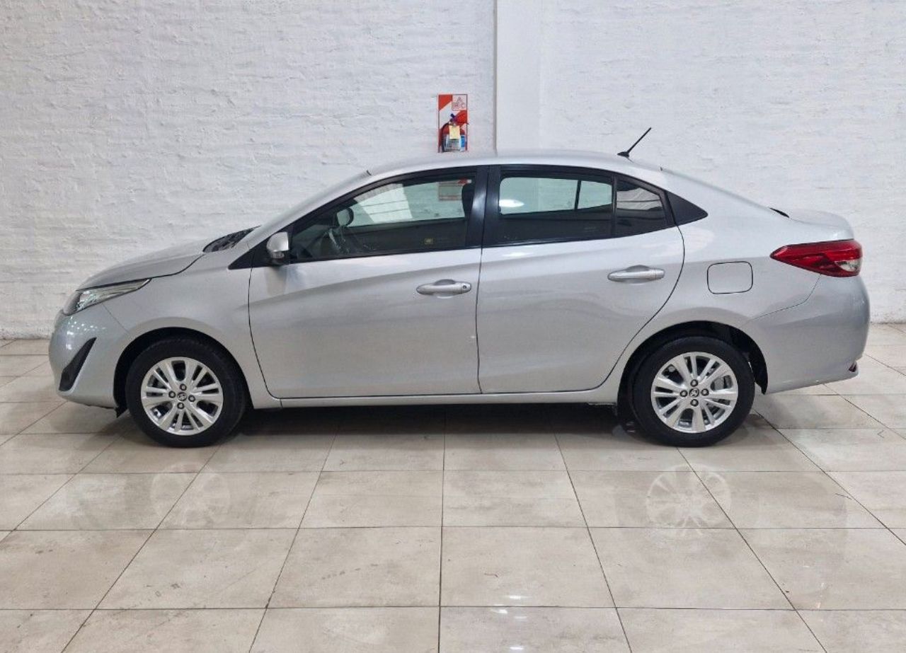 Toyota Yaris Usado en Mendoza, deRuedas