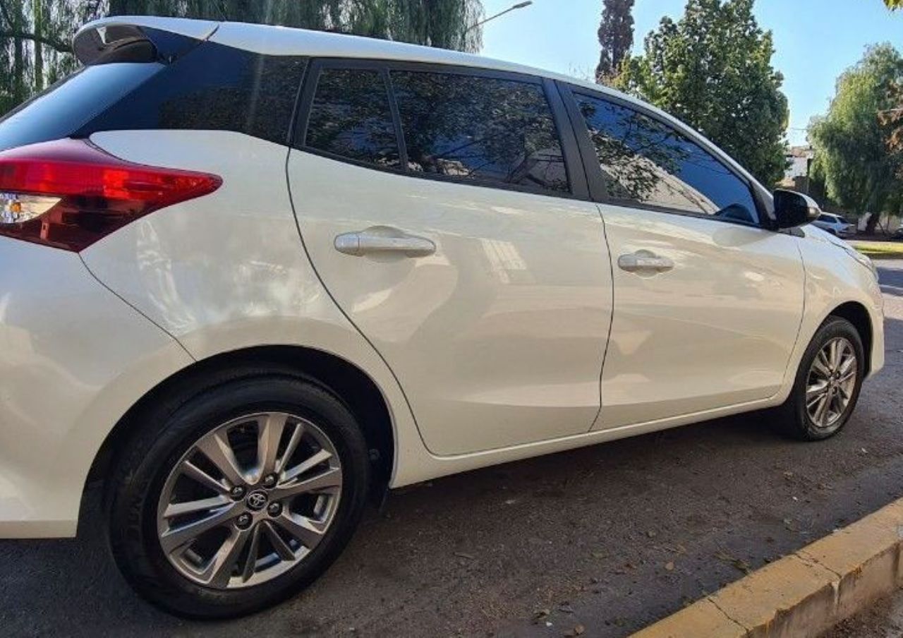 Toyota Yaris Usado en Mendoza, deRuedas