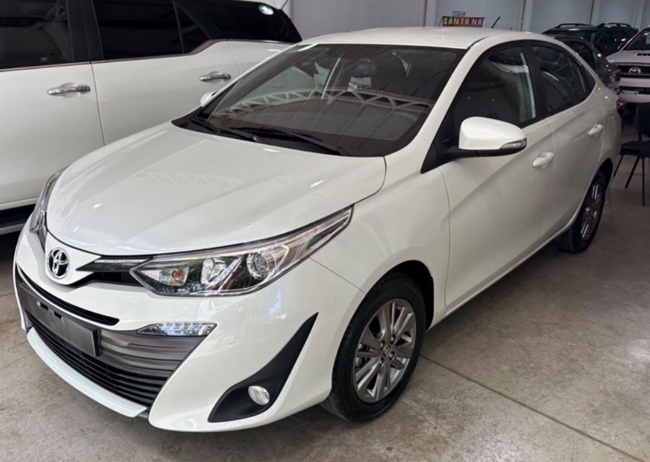 Toyota Yaris Usado en Mendoza, deRuedas