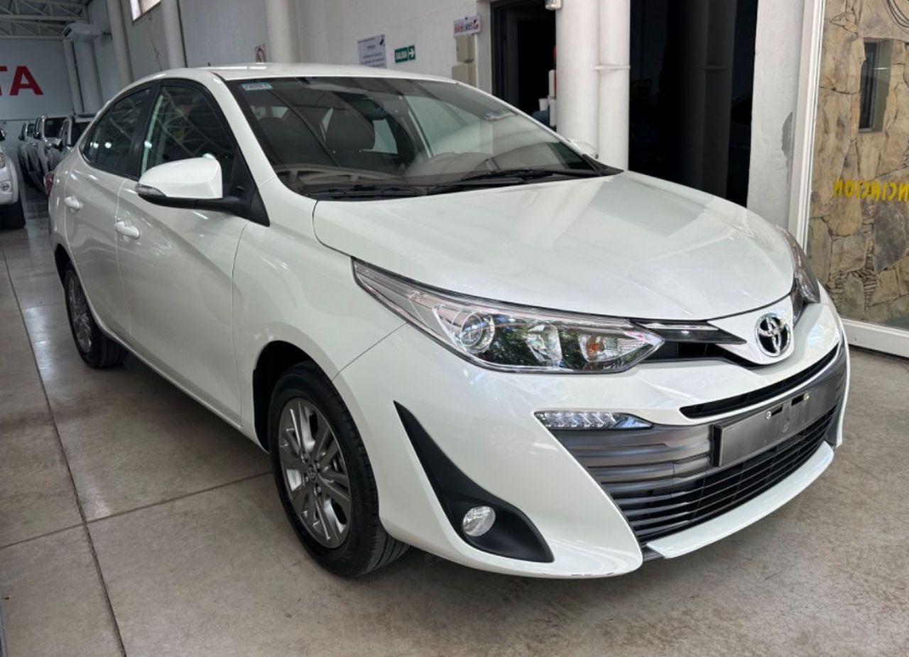 Toyota Yaris Usado en Mendoza, deRuedas