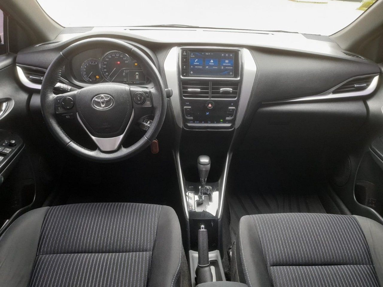 Toyota Yaris Usado Financiado en Córdoba, deRuedas