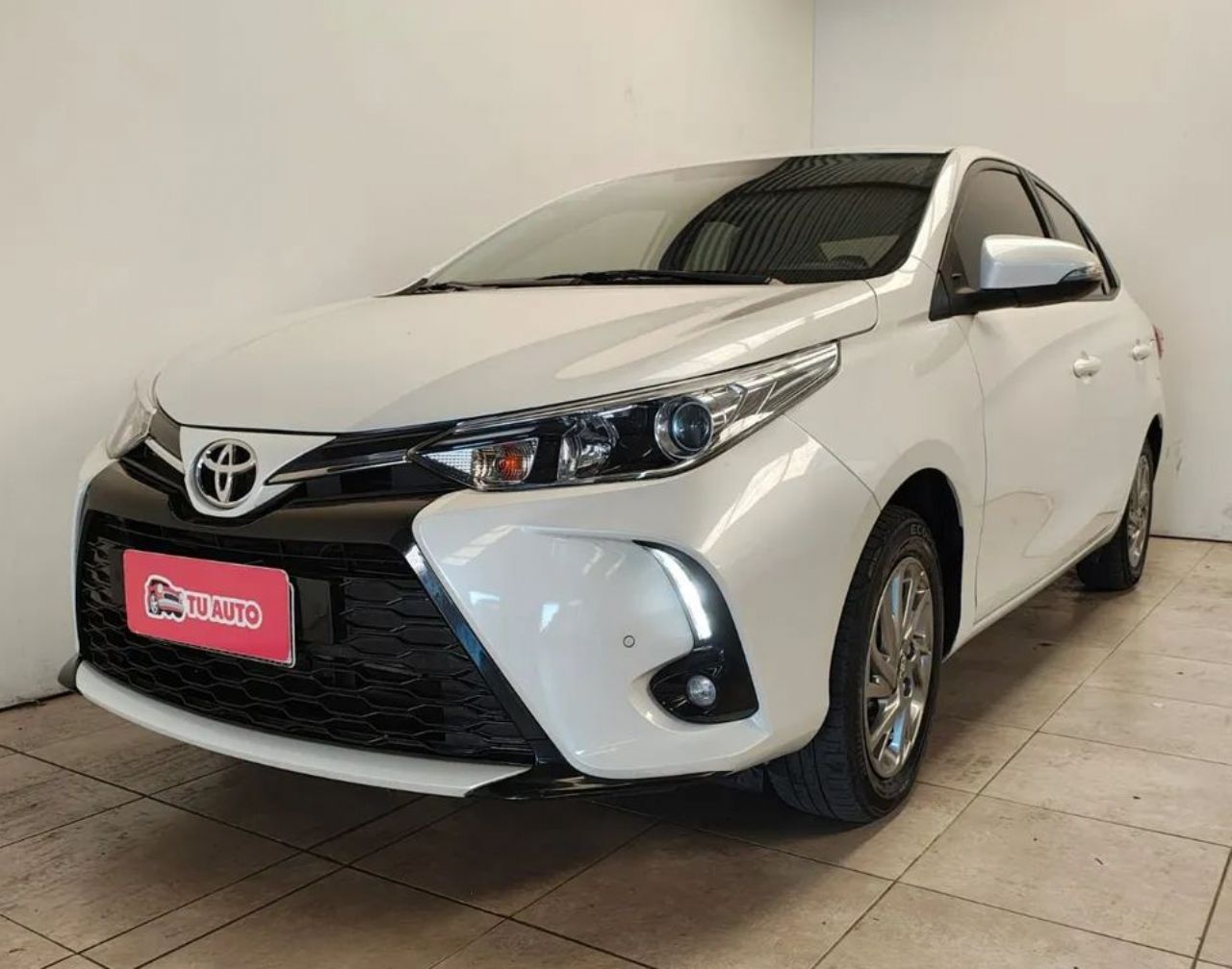 Toyota Yaris Usado en Córdoba, deRuedas
