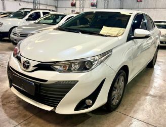 Toyota Yaris Usado en Mendoza Financiado
