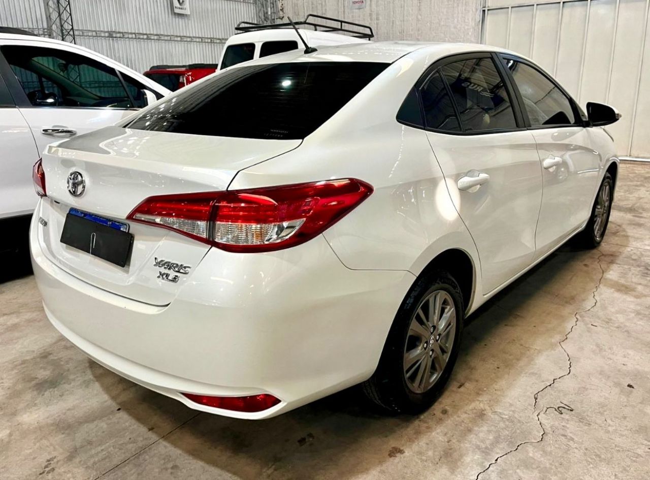 Toyota Yaris Usado Financiado en Mendoza, deRuedas