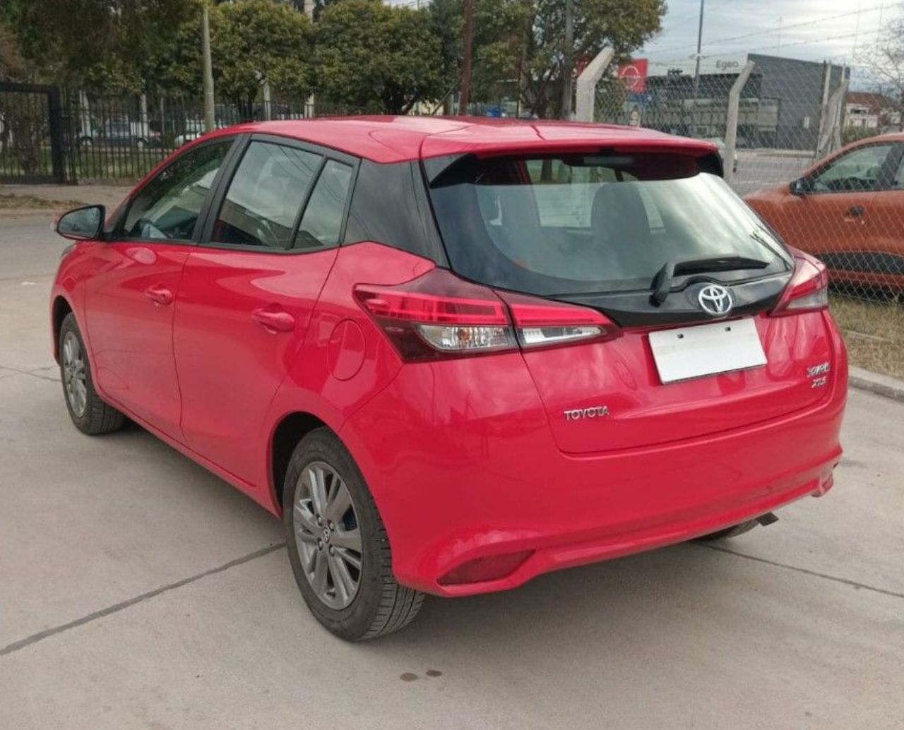 Toyota Yaris Usado Financiado en Córdoba, deRuedas