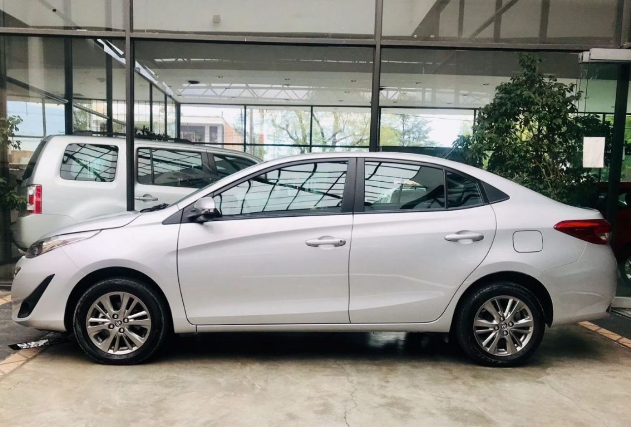 Toyota Yaris Usado en Mendoza, deRuedas
