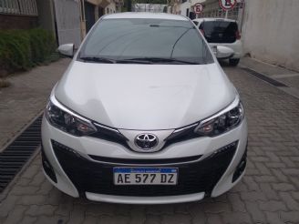 Toyota Yaris Usado en Mendoza Financiado