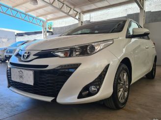 Toyota Yaris Usado en Mendoza Financiado