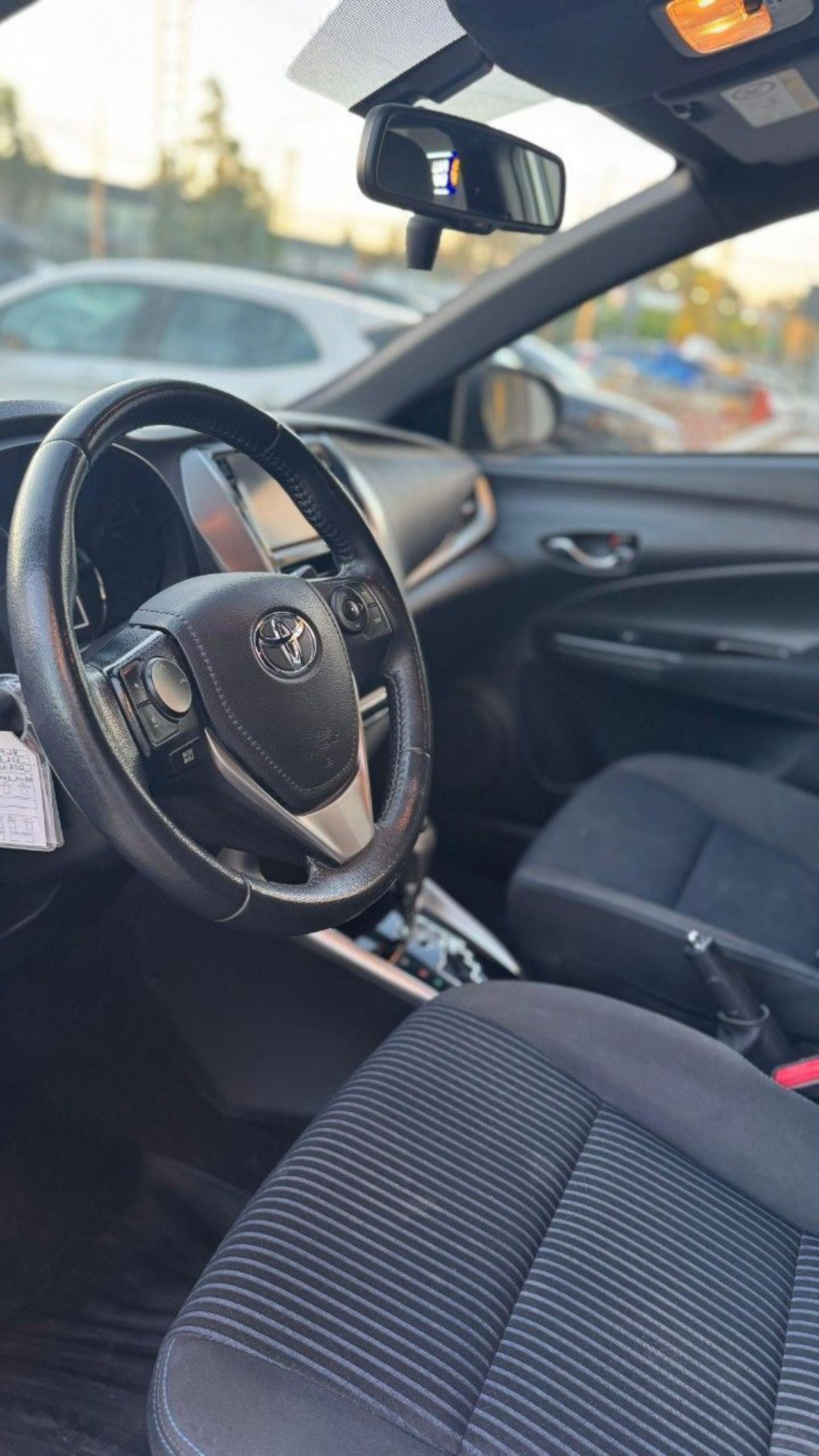 Toyota Yaris Usado Financiado en Córdoba, deRuedas