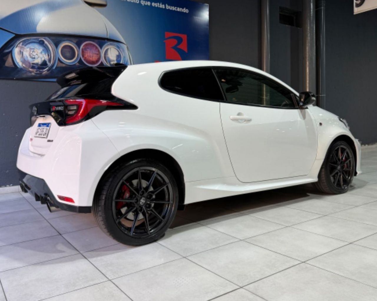 Toyota Yaris Usado Financiado en Mendoza, deRuedas