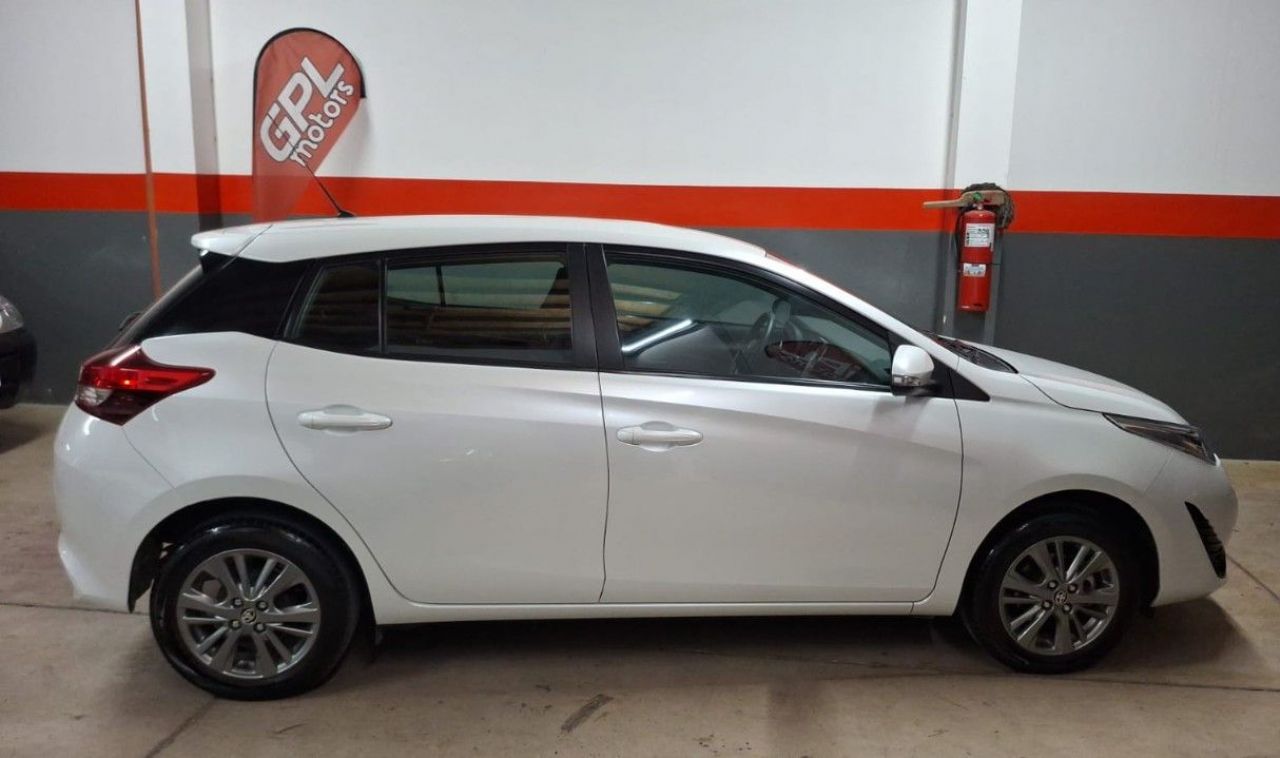 Toyota Yaris Usado Financiado en Mendoza, deRuedas