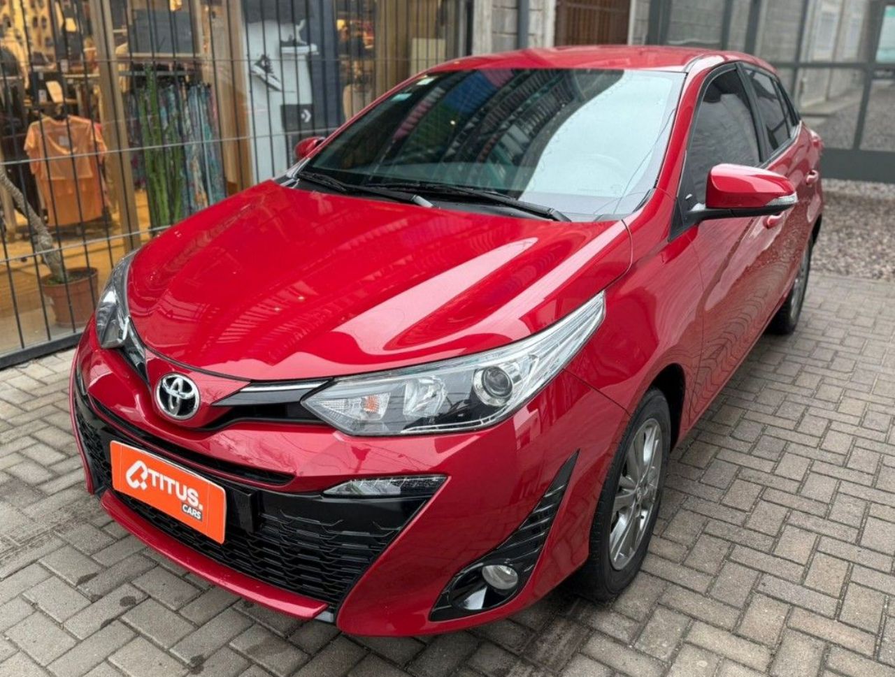 Toyota Yaris Usado Financiado en Córdoba, deRuedas