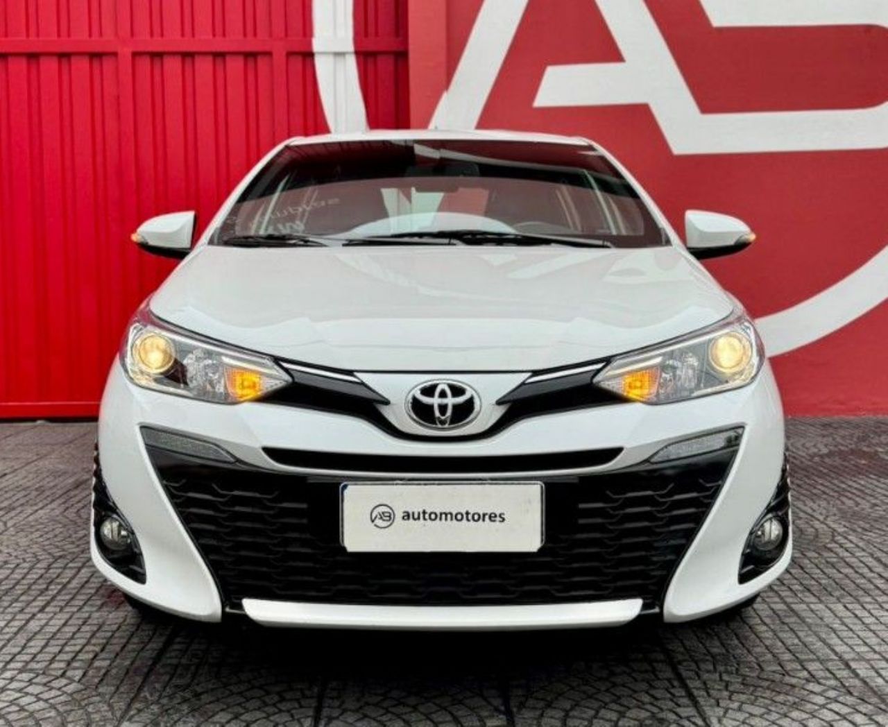 Toyota Yaris Usado Financiado en Córdoba, deRuedas