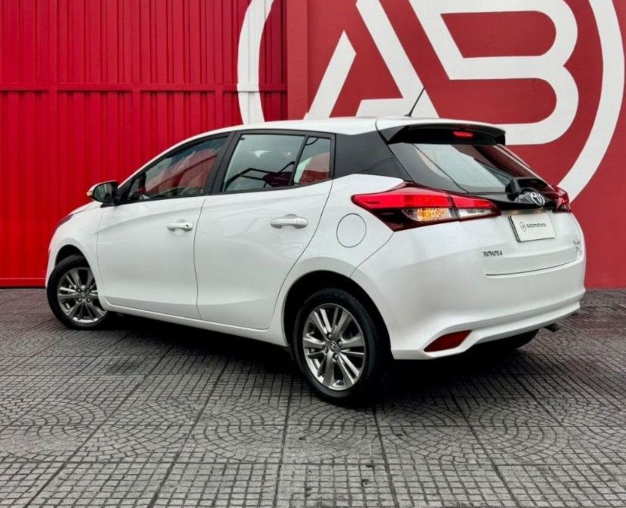 Toyota Yaris Usado Financiado en Córdoba, deRuedas