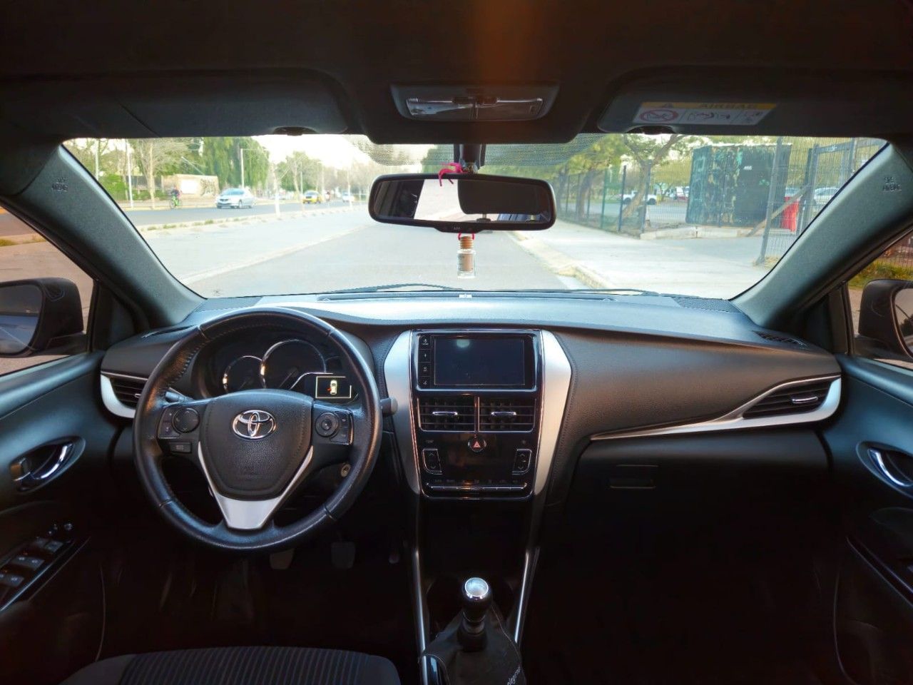 Toyota Yaris Usado Financiado en Mendoza, deRuedas