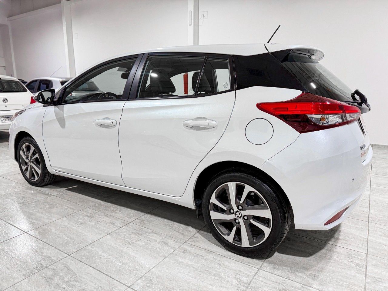 Toyota Yaris Usado Financiado en San Juan, deRuedas