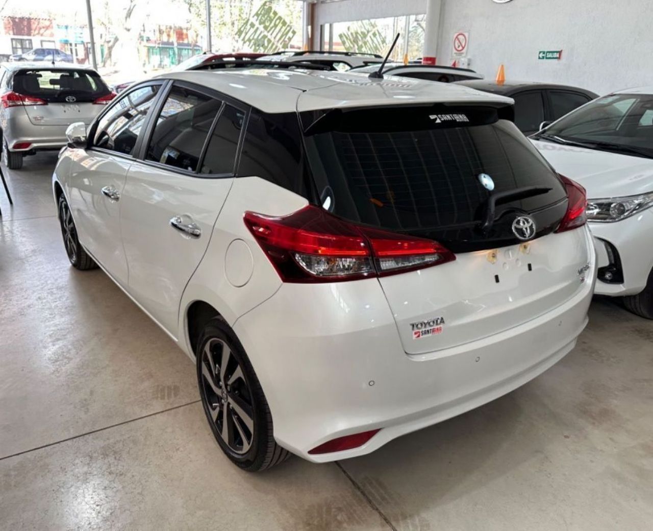 Toyota Yaris Usado Financiado en Mendoza, deRuedas