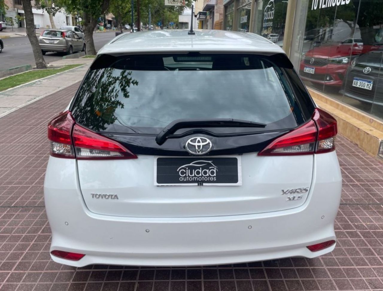 Toyota Yaris Usado Financiado en Mendoza, deRuedas