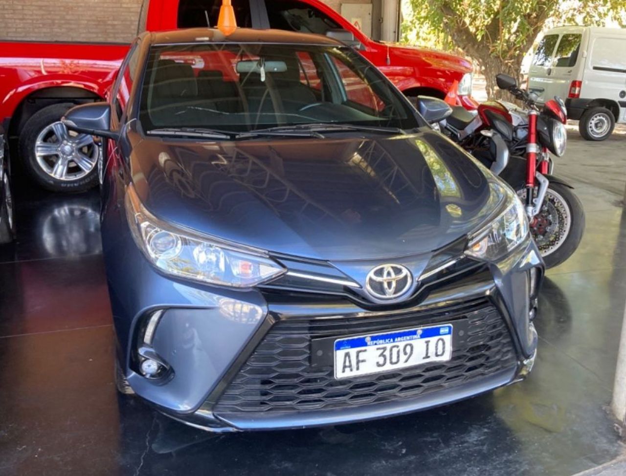 Toyota Yaris Usado Financiado en Mendoza, deRuedas