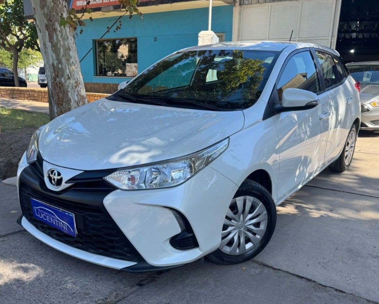 Toyota Yaris Usado Financiado en Mendoza, deRuedas