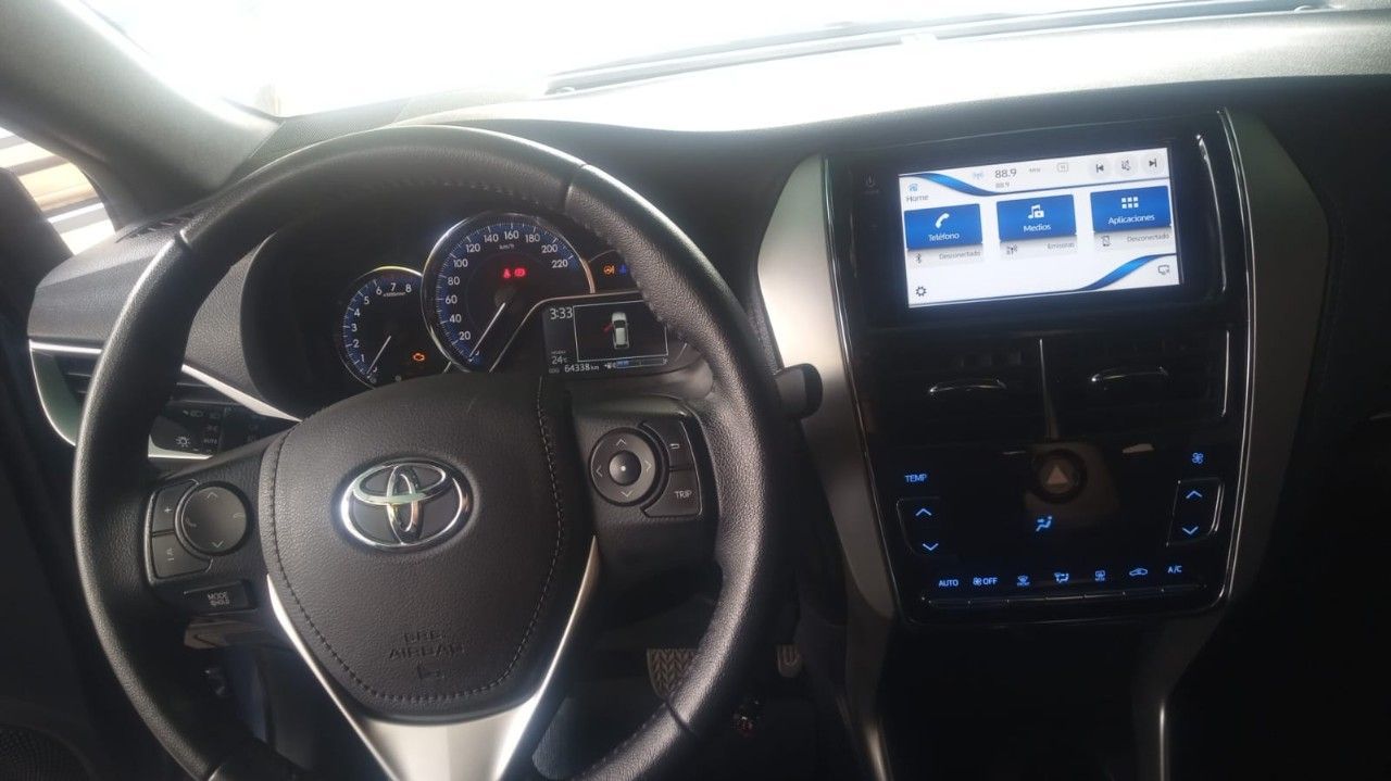 Toyota Yaris Usado Financiado en Córdoba, deRuedas