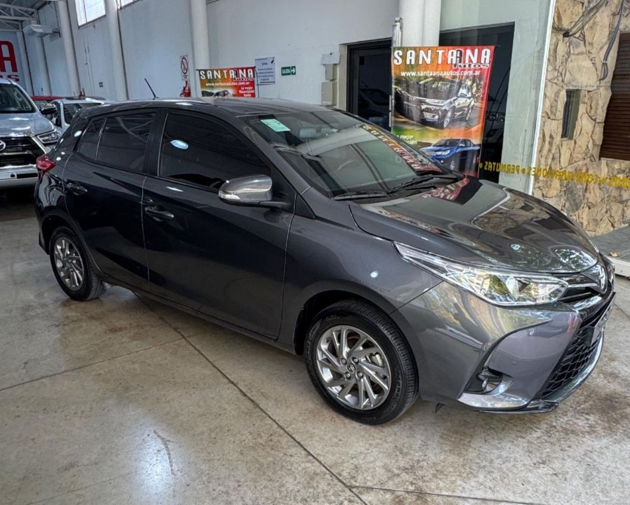 Toyota Yaris Usado Financiado en Mendoza, deRuedas