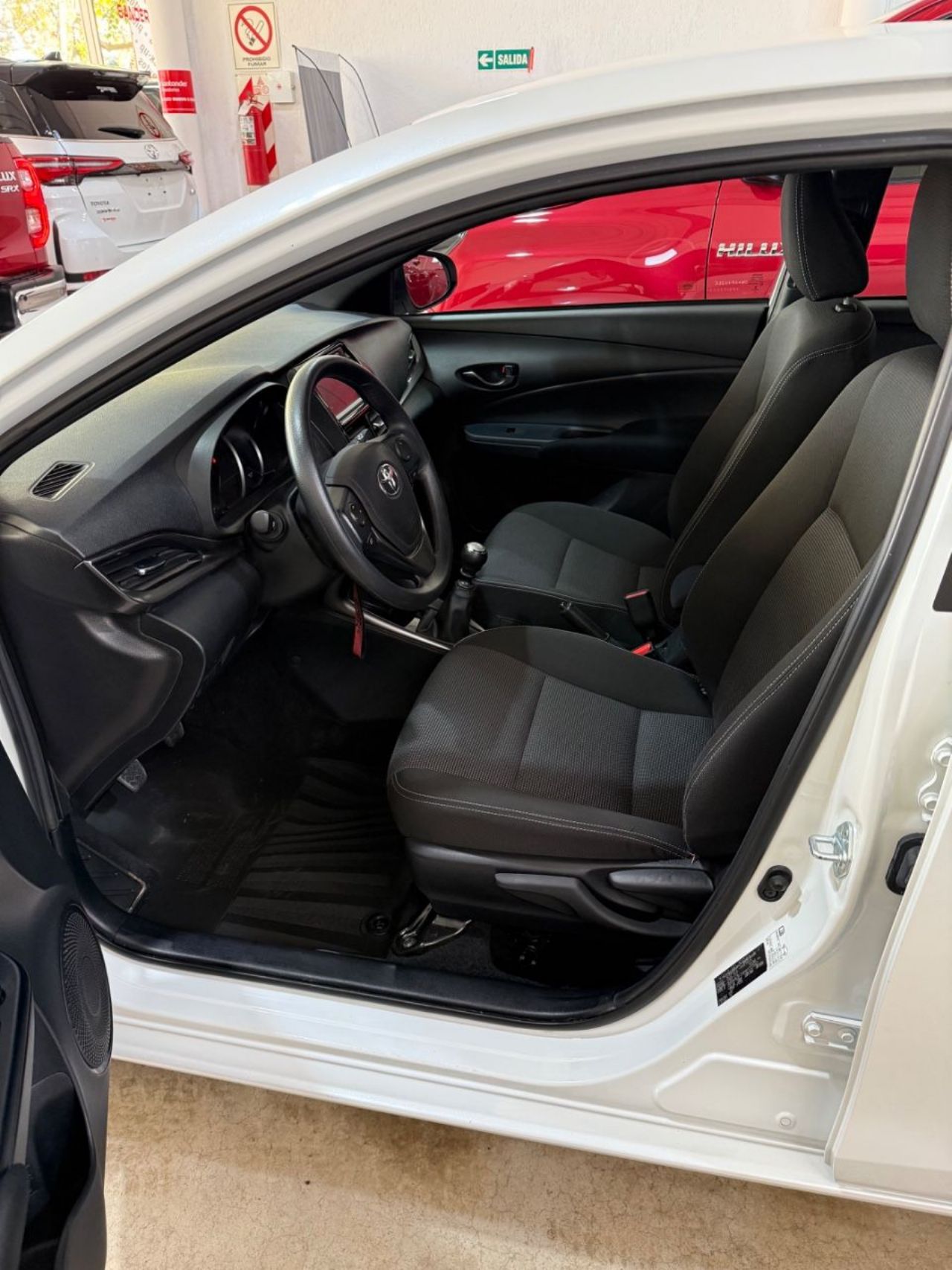 Toyota Yaris Usado Financiado en Mendoza, deRuedas