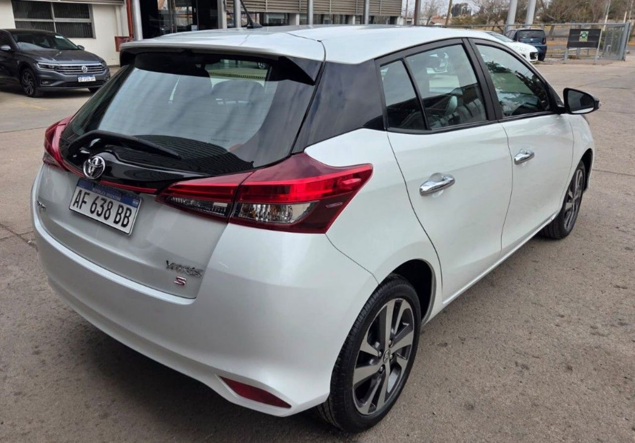 Toyota Yaris Usado en Mendoza, deRuedas