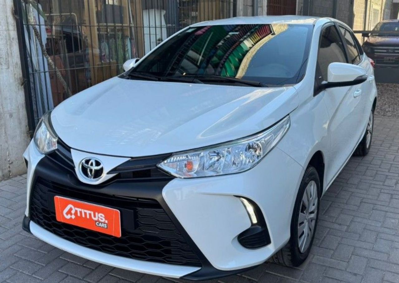 Toyota Yaris Usado Financiado en Córdoba, deRuedas