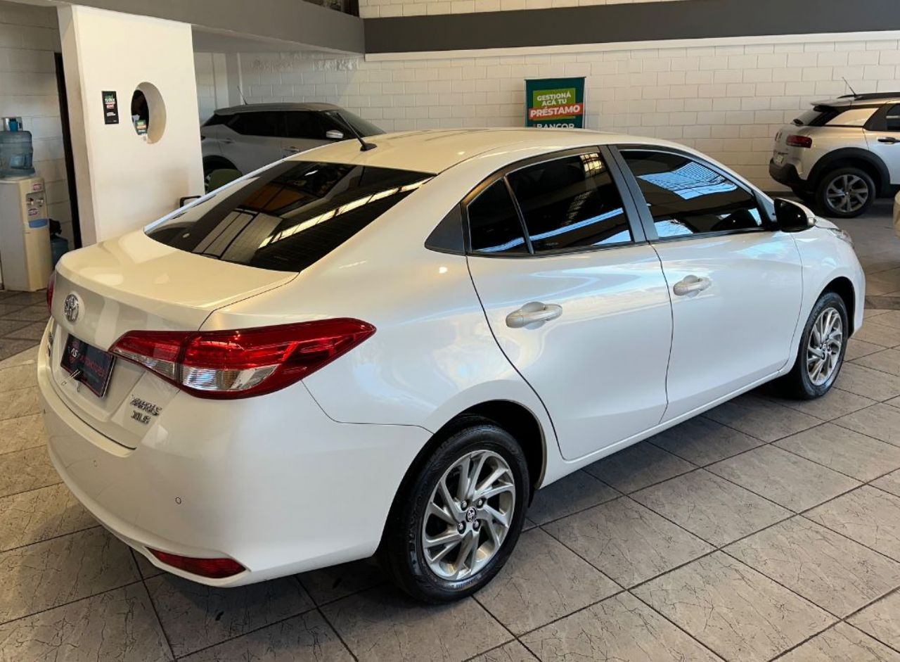 Toyota Yaris Usado en Córdoba, deRuedas