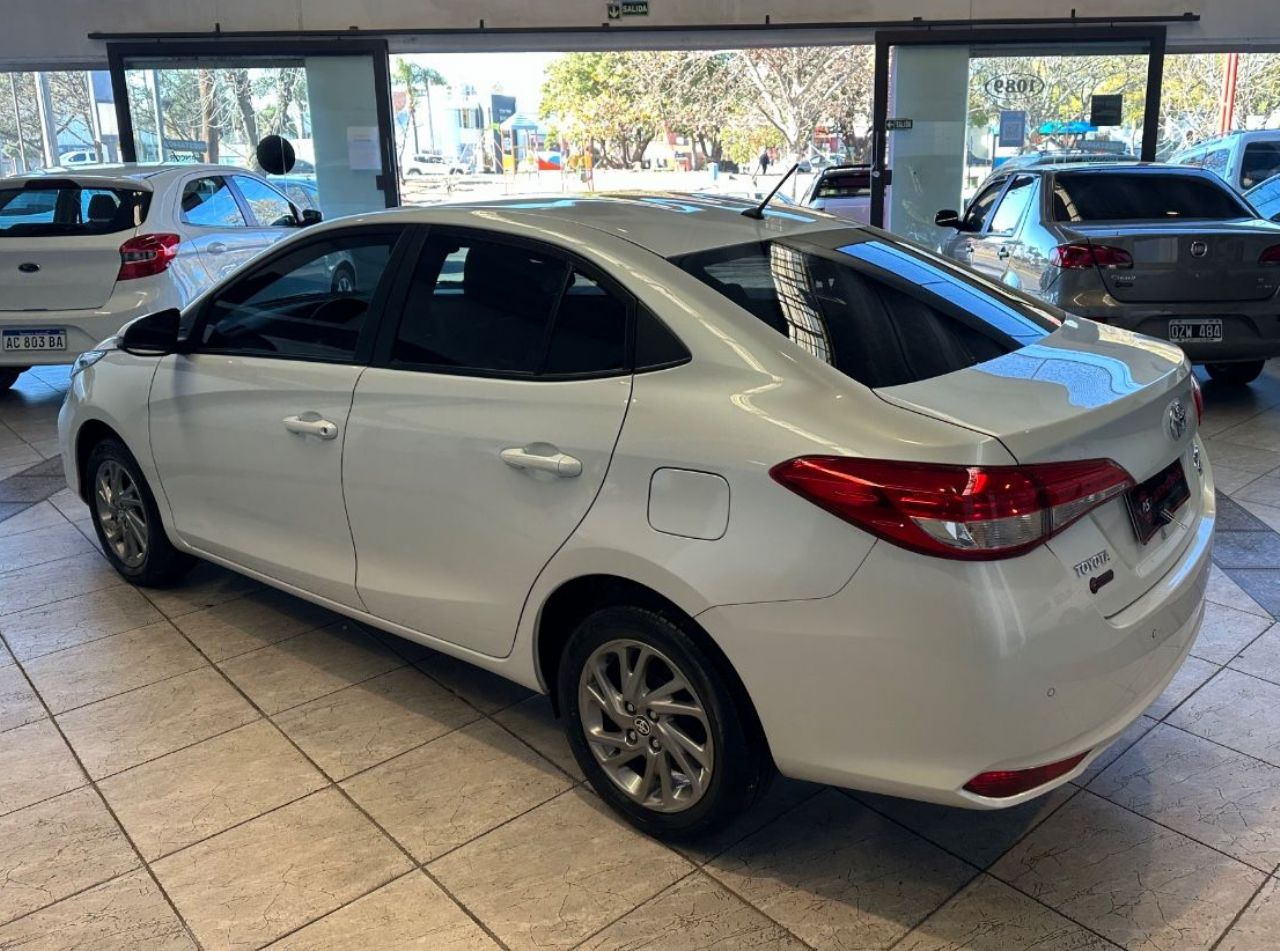 Toyota Yaris Usado en Córdoba, deRuedas