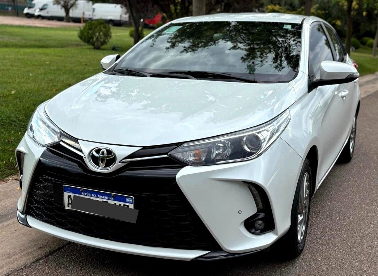 Toyota Yaris Usado Financiado en Mendoza, deRuedas