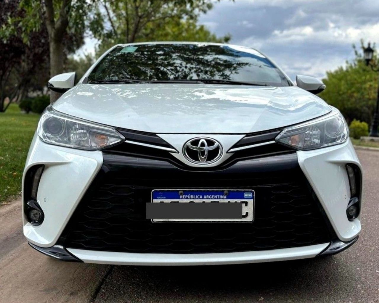 Toyota Yaris Usado Financiado en Mendoza, deRuedas