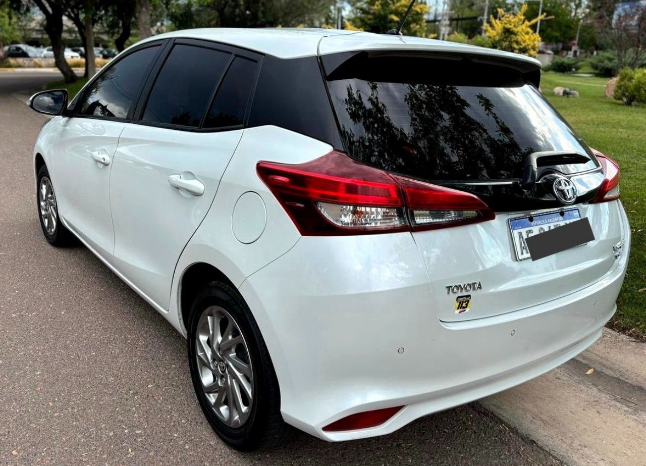 Toyota Yaris Usado Financiado en Mendoza, deRuedas