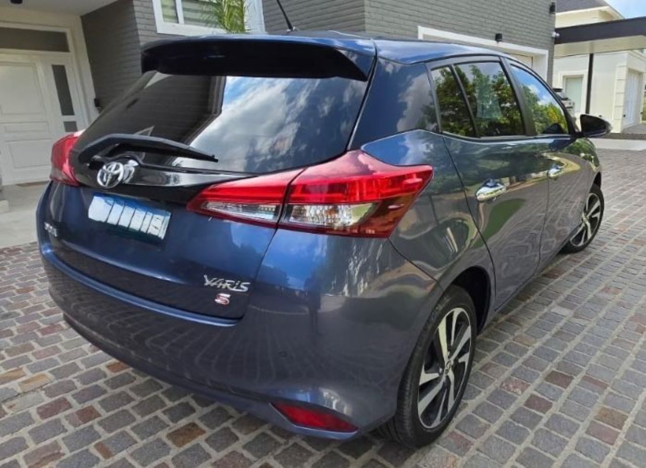 Toyota Yaris Usado en Córdoba, deRuedas