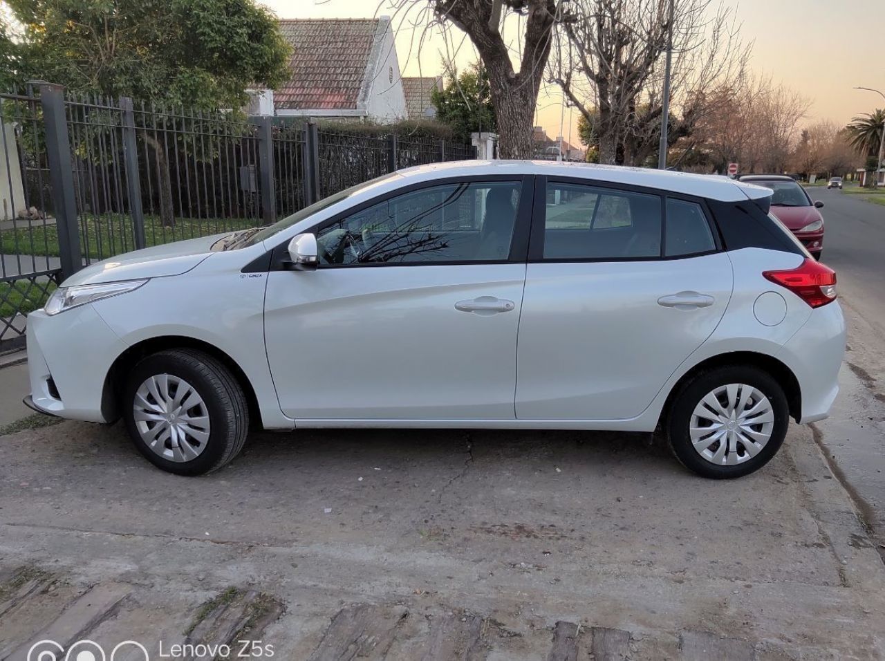 Toyota Yaris Usado en Buenos Aires, deRuedas
