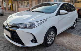 Toyota Yaris Usado en Mendoza Financiado