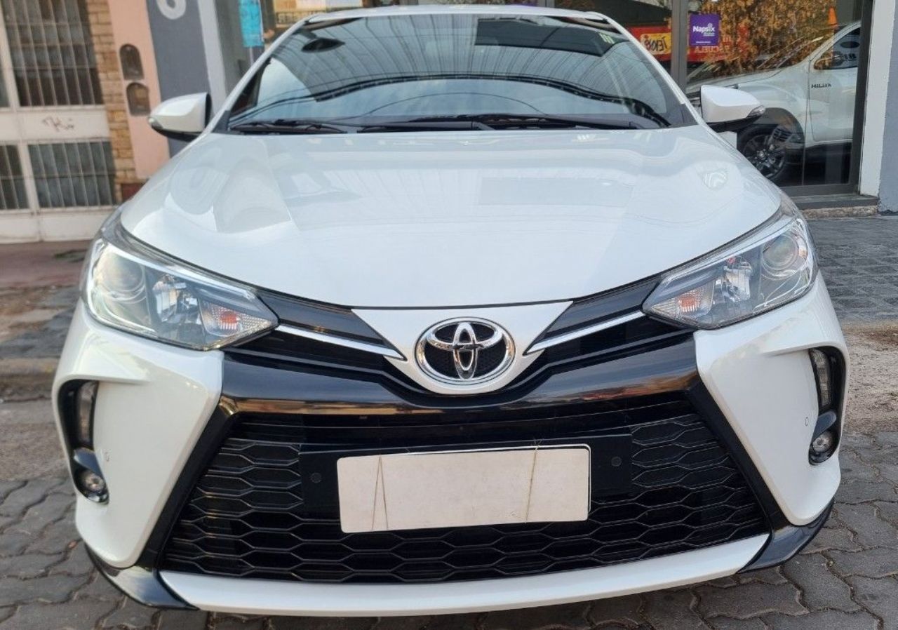 Toyota Yaris Usado Financiado en Mendoza, deRuedas