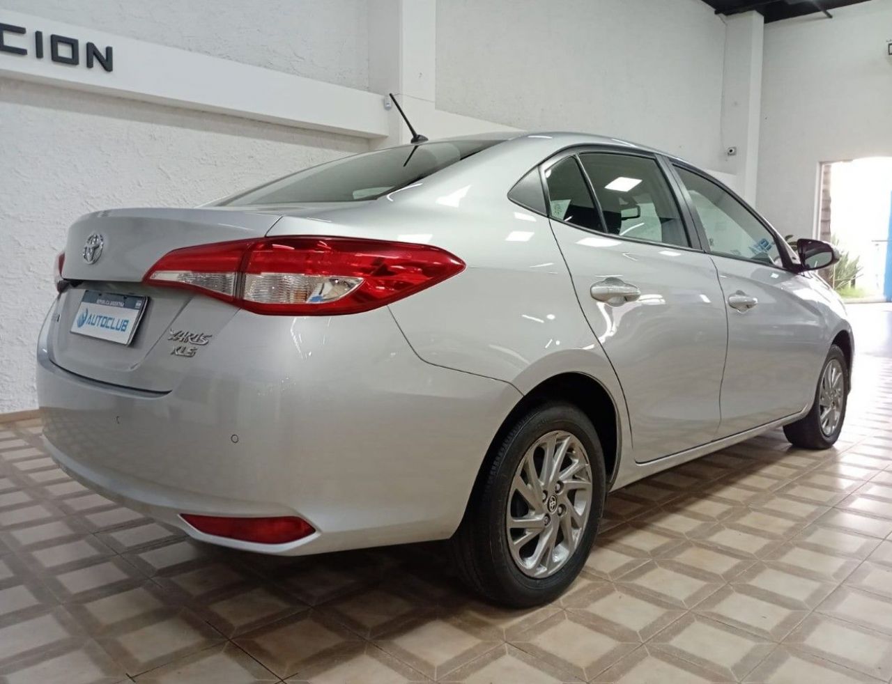 Toyota Yaris Usado Financiado en Córdoba, deRuedas