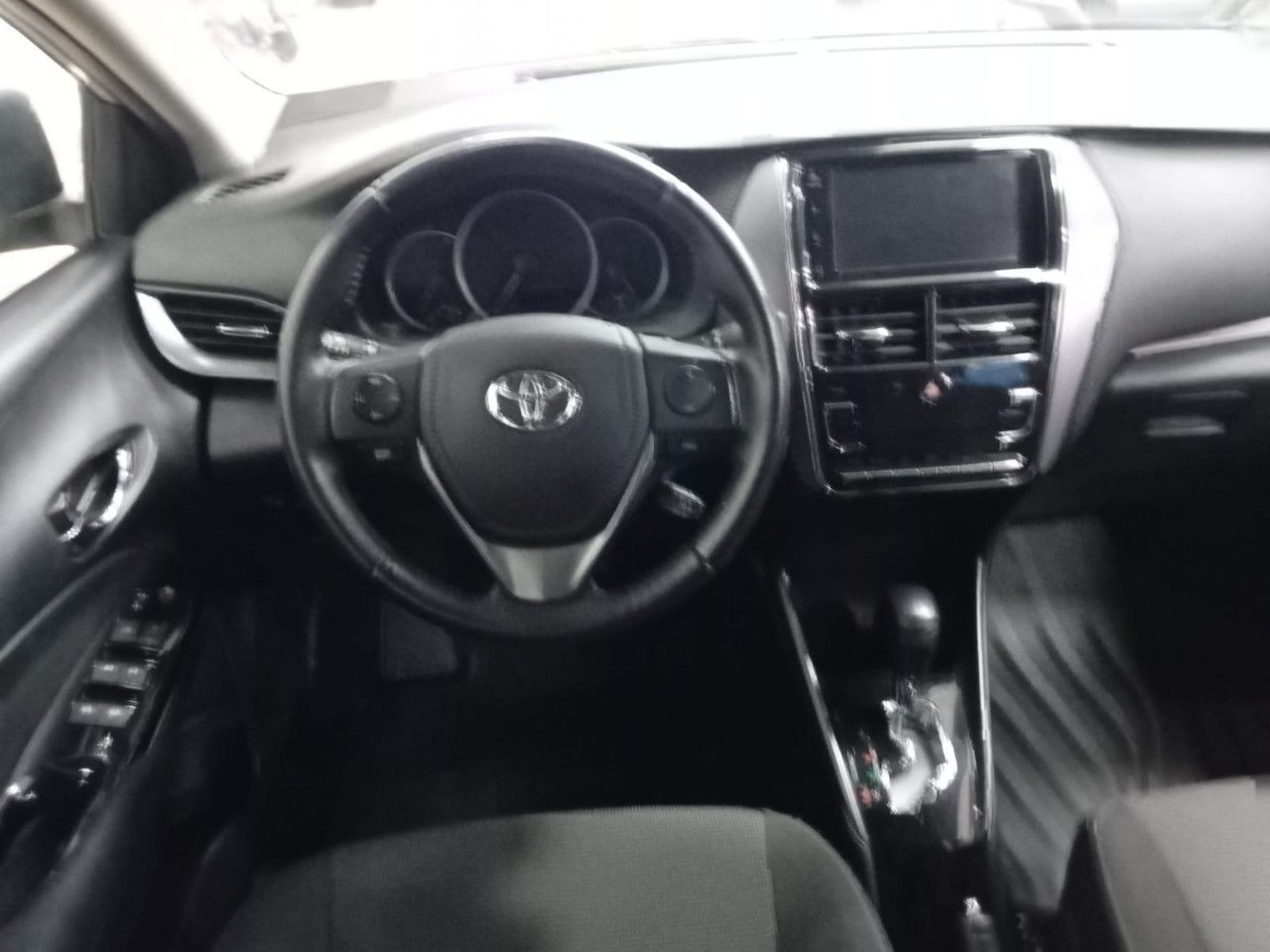 Toyota Yaris Usado Financiado en Córdoba, deRuedas