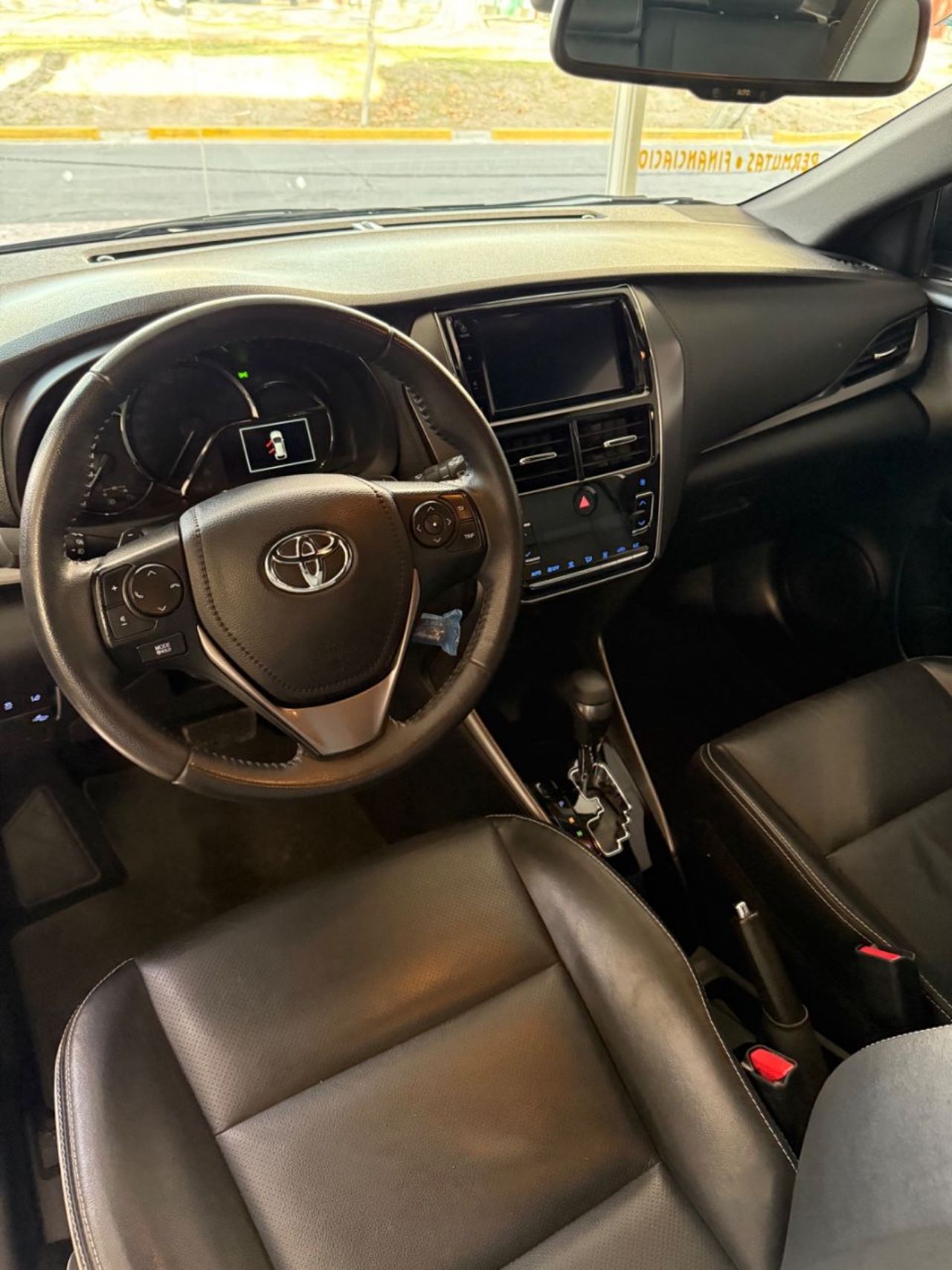 Toyota Yaris Usado Financiado en Mendoza, deRuedas