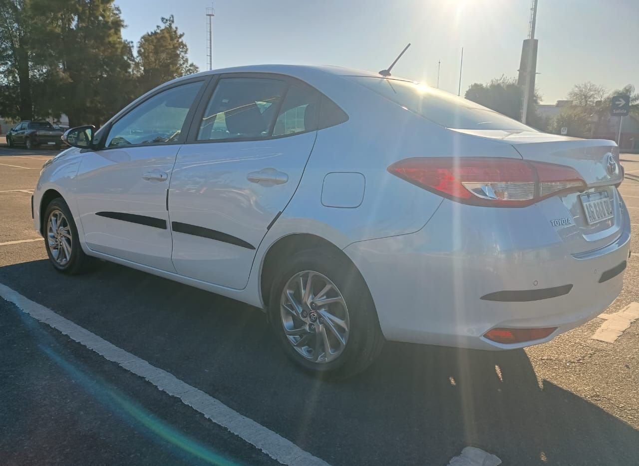 Toyota Yaris Usado en Buenos Aires, deRuedas