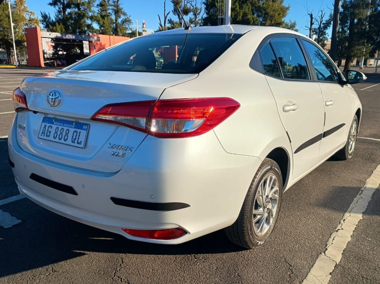 Toyota Yaris Usado en Buenos Aires, deRuedas