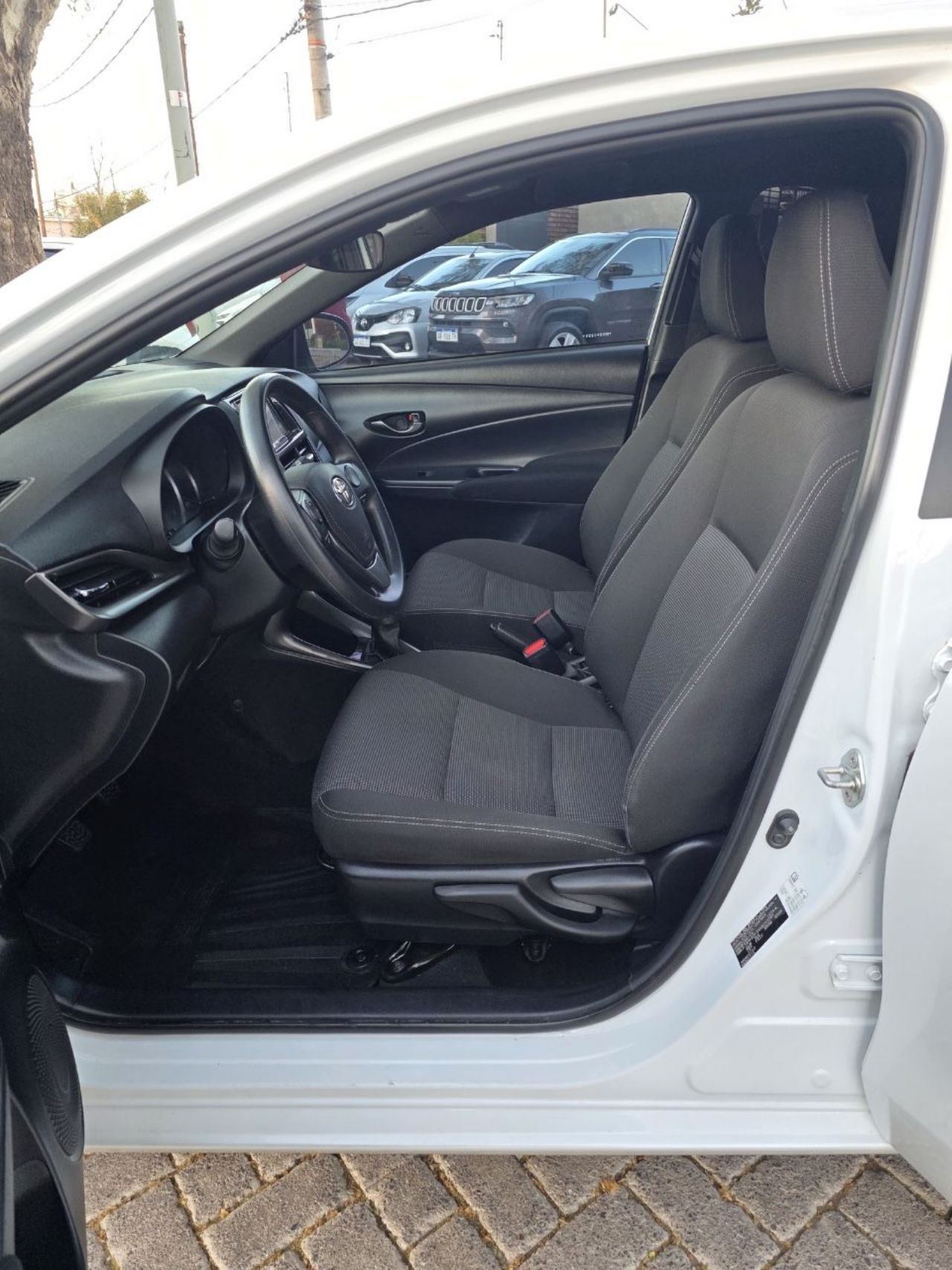 Toyota Yaris Usado en Mendoza, deRuedas