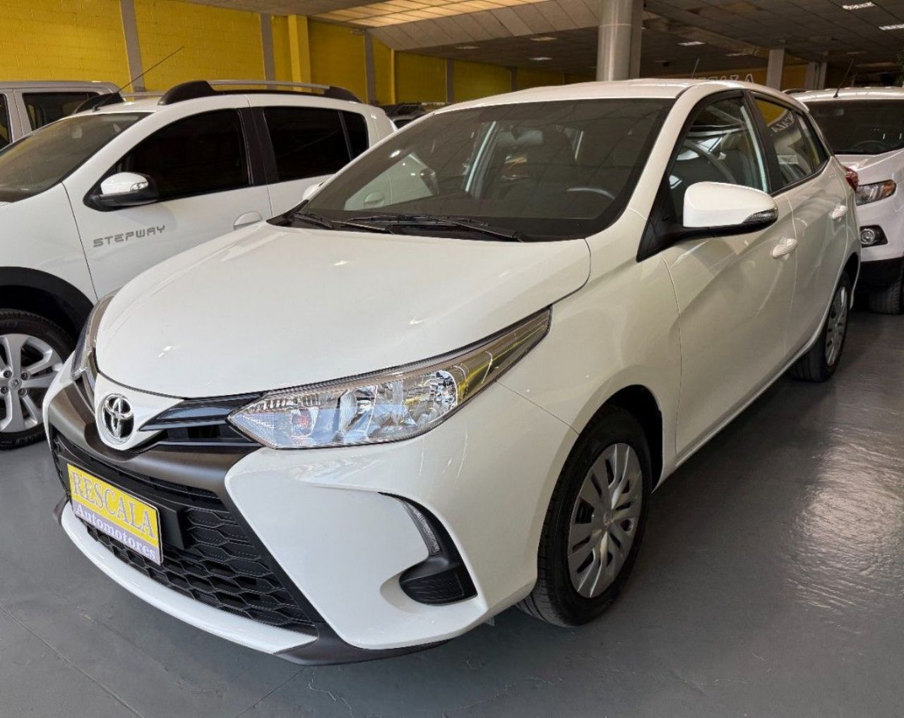 Toyota Yaris Usado Financiado en Córdoba, deRuedas