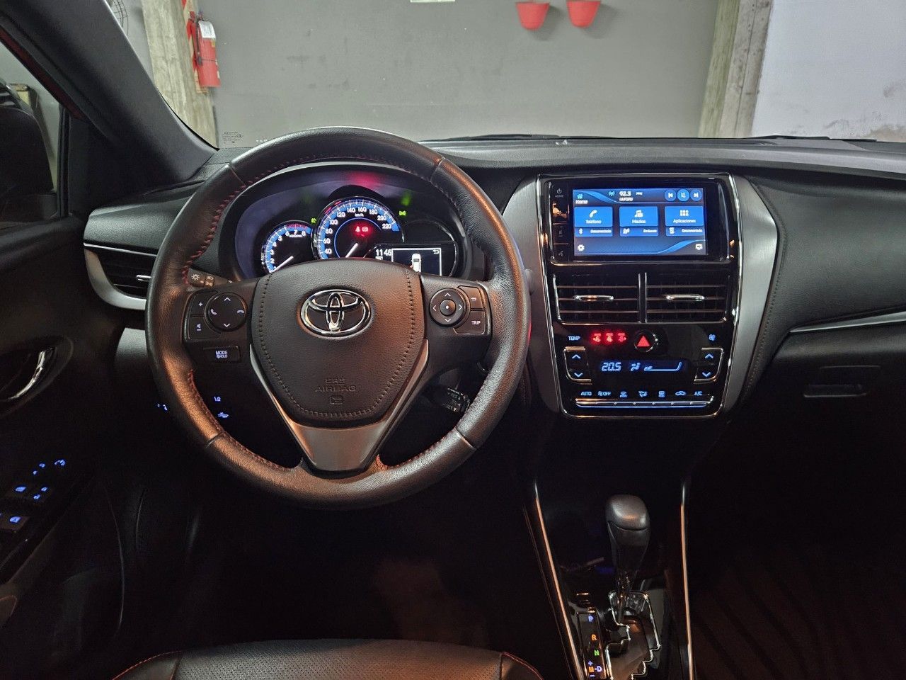 Toyota Yaris Usado Financiado en Córdoba, deRuedas