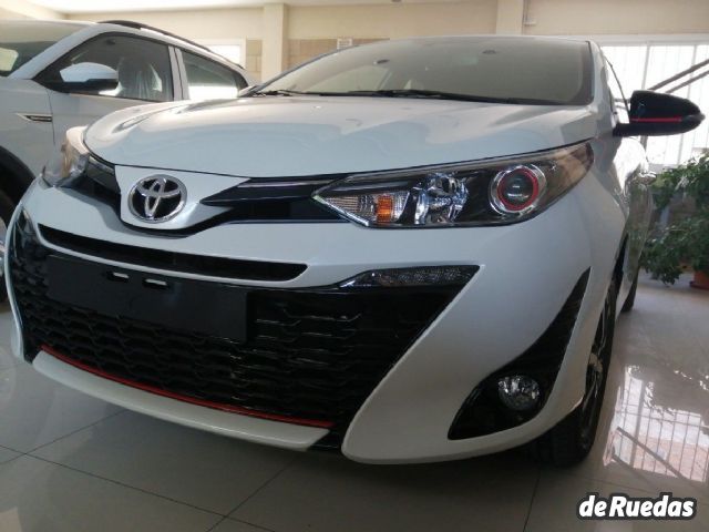 Toyota Yaris Nuevo en Mendoza, deRuedas