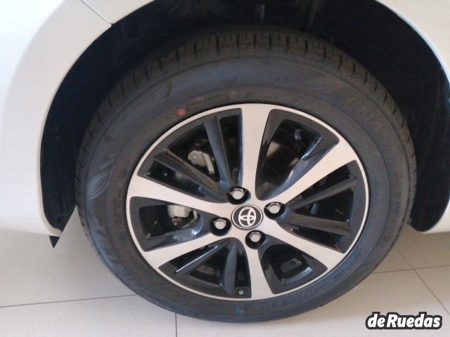 Toyota Yaris Nuevo en Mendoza, deRuedas